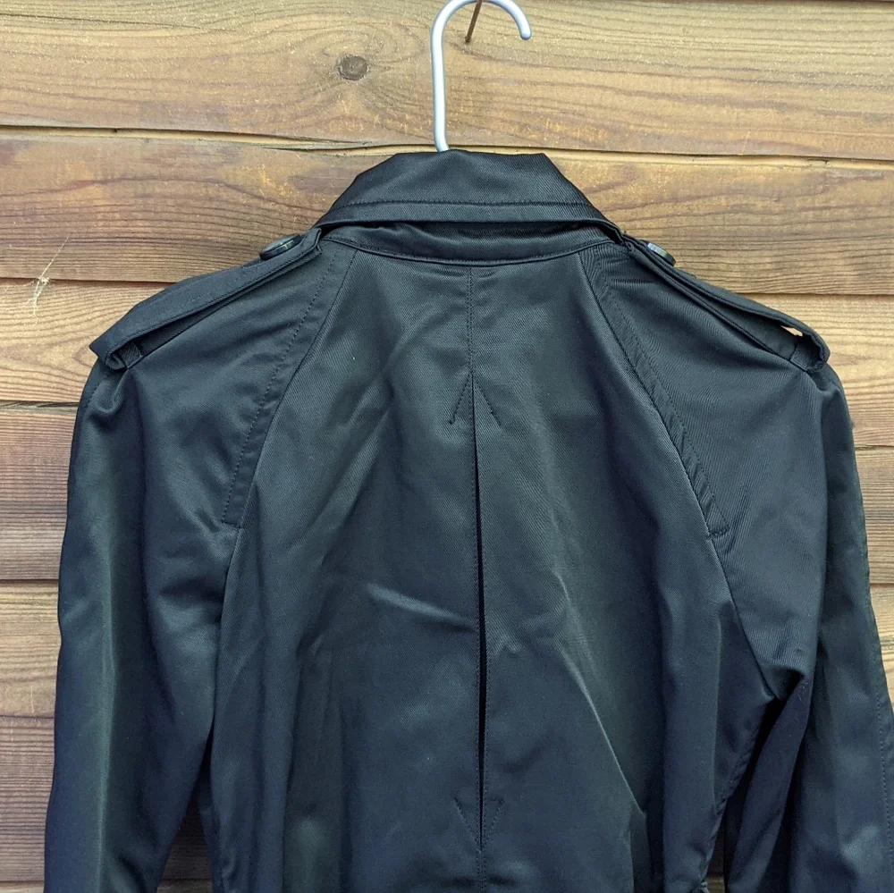 Express woman's nylon belted french coat, looks NWOT - Picture 8 of 12